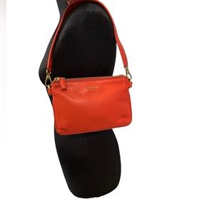 Fossil Wristlet Purse Shoulder Bag Smoothe Leather w/Dustbag.